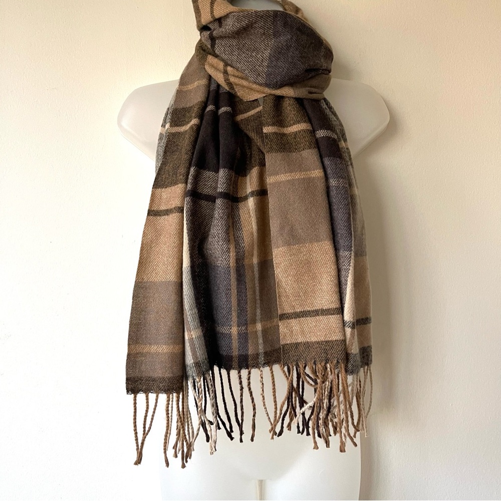 Self‎ Service Scarf Size Tan/Brown/beuge Pais Cashmere New Without Tag